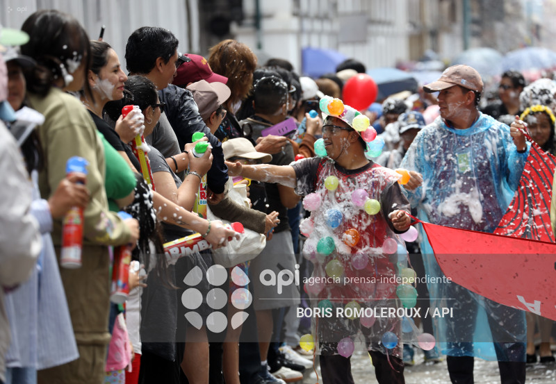 CUENCA-DESFILE CARNAVAL- LOS 4 RIOS DE CUENCA