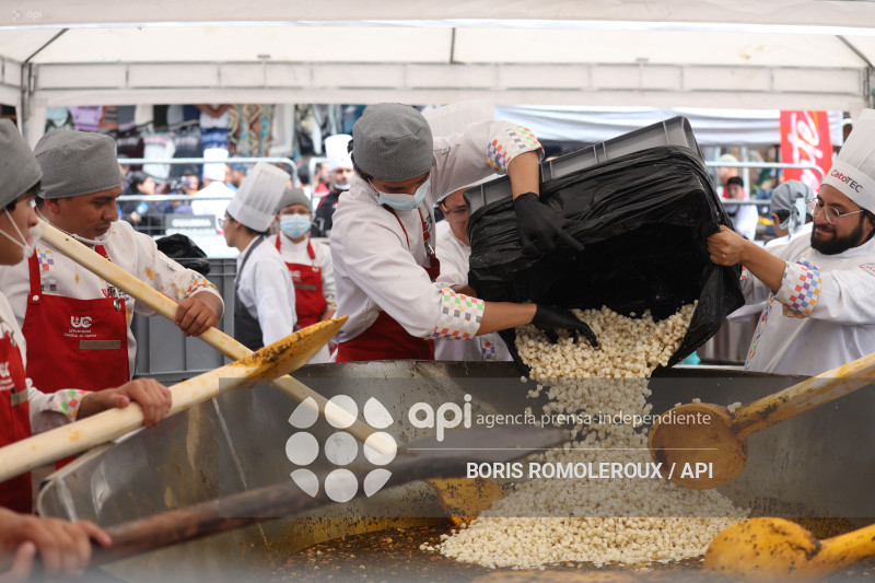 CUENCA-RECORD GUINNES-MOTE PATA MAS GRANDE DEL MUNDO