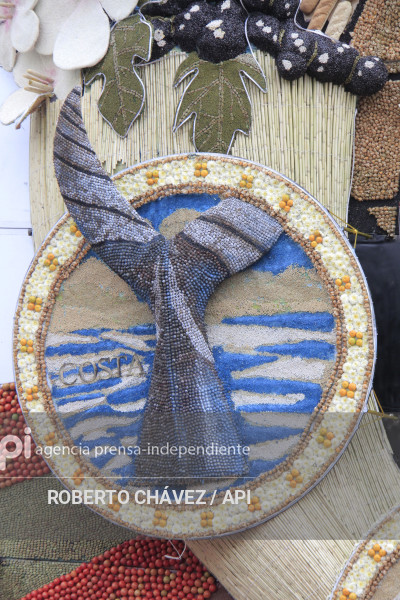 BENDICION FIESTA DE LAS FLORES Y LAS FRUTAS EN AMBATO