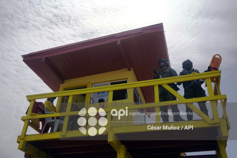 MANTA-SEGURIDAD PLAYAS