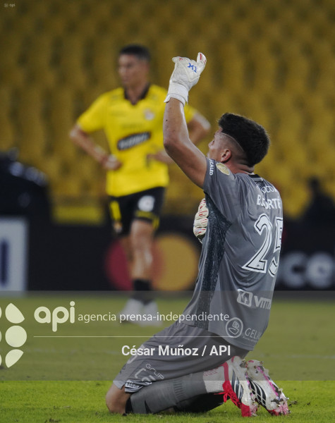 FBL-LIBERTADORES-BARCELONA-ARGENTINOS