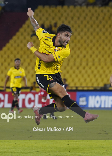 FBL-LIBERTADORES-BARCELONA-ARGENTINOS