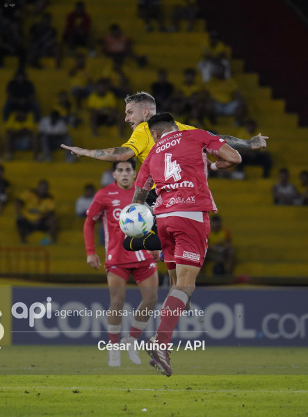 FBL-LIBERTADORES-BARCELONA-ARGENTINOS