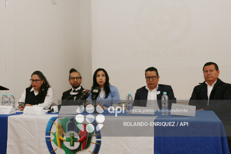 PROBLEMAS EN LA SALUD DEL ECUADOR