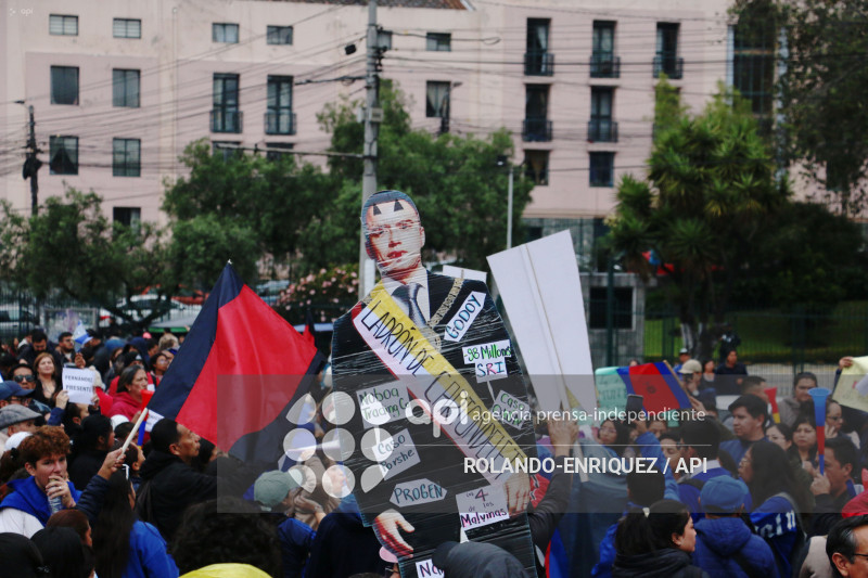 MARCHA CONTRA LEY REFORMATORIA COOTAD