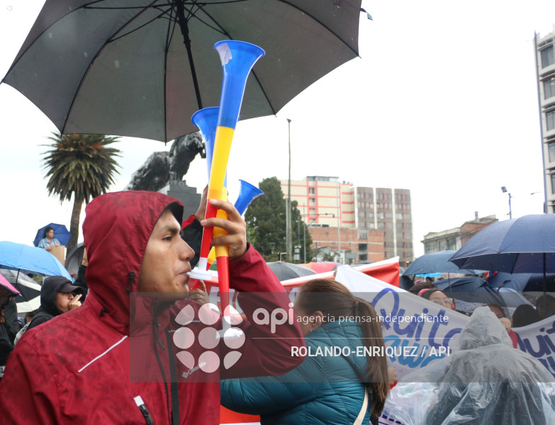 MARCHA CONTRA LEY REFORMATORIA COOTAD