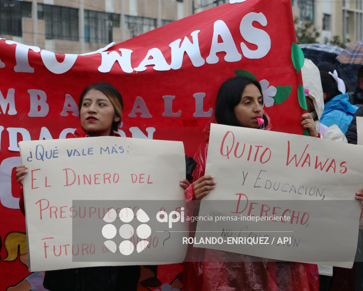 MARCHA CONTRA LEY REFORMATORIA COOTAD
