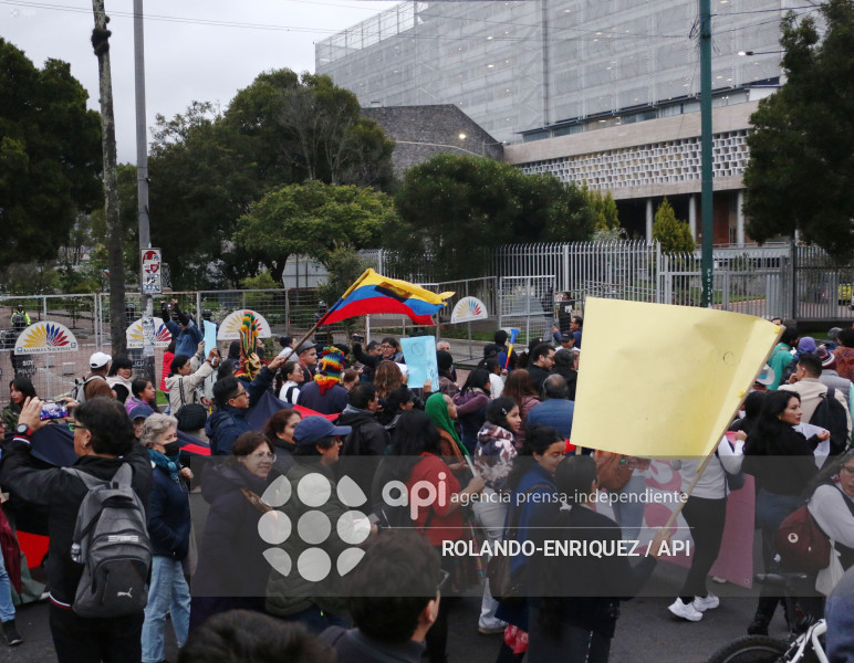 MARCHA CONTRA LEY REFORMATORIA COOTAD
