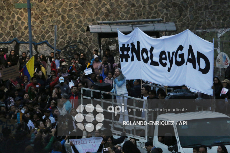 MARCHA CONTRA LEY REFORMATORIA COOTAD