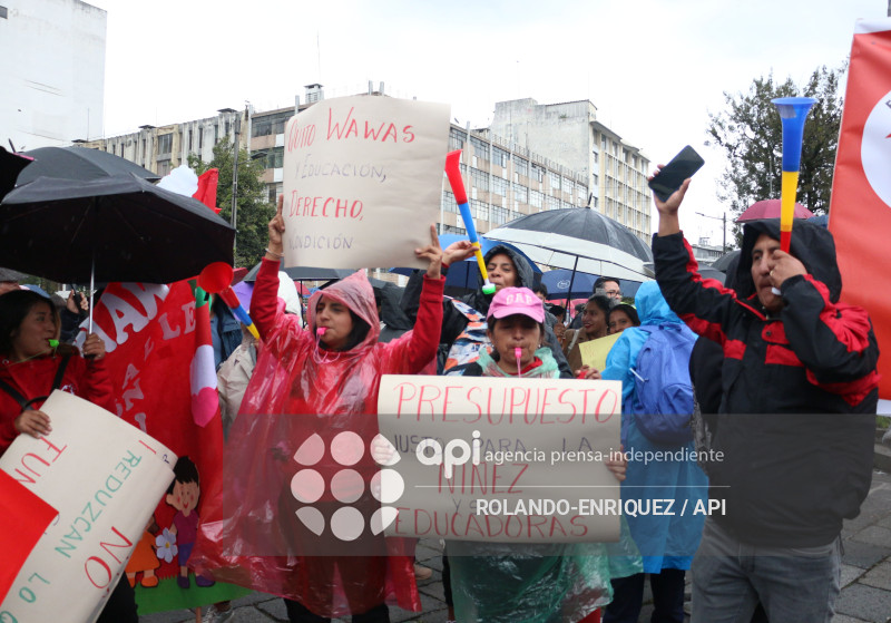 MARCHA CONTRA LEY REFORMATORIA COOTAD