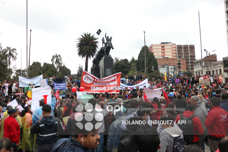 MARCHA CONTRA LEY REFORMATORIA COOTAD