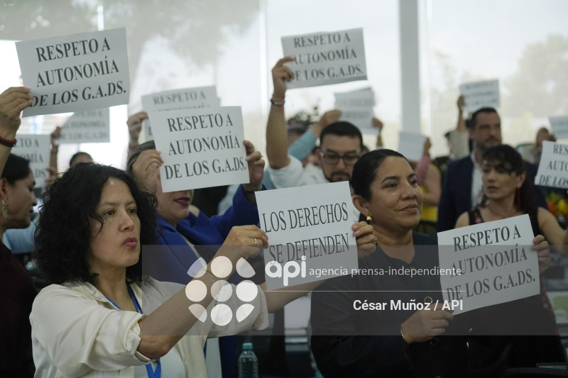 GYE-ASAMBLEA DEBATE GASTOS GAD