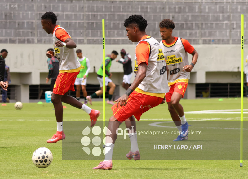 FBL LIGAECUABET AUCAS VS MUSHUC RUNA