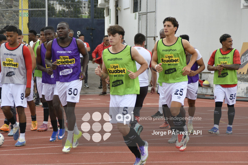 FBL LIGA ECUABET MACARA LEONES