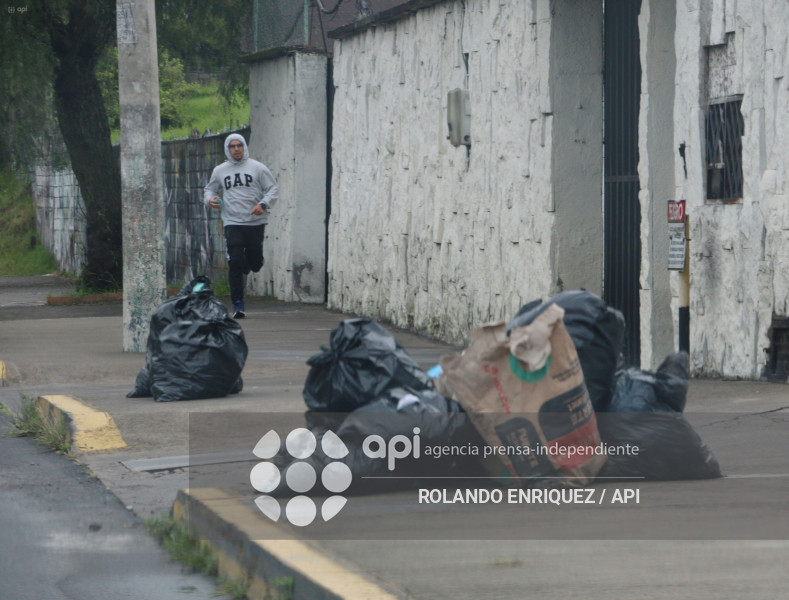 BASURA Y RECOLECCION QUITO