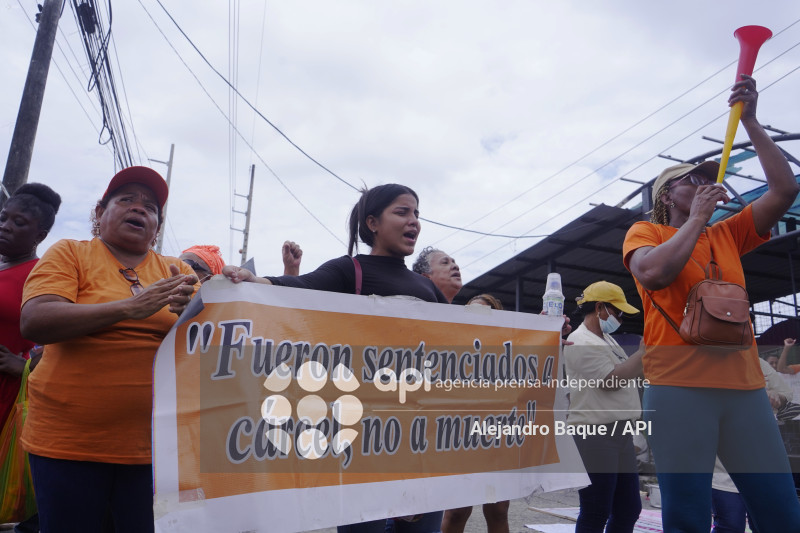 GYE-PENITENCIARIA FAMILIARES PPL