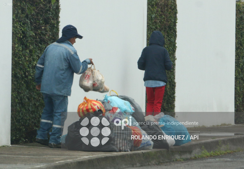 BASURA Y RECOLECCION QUITO