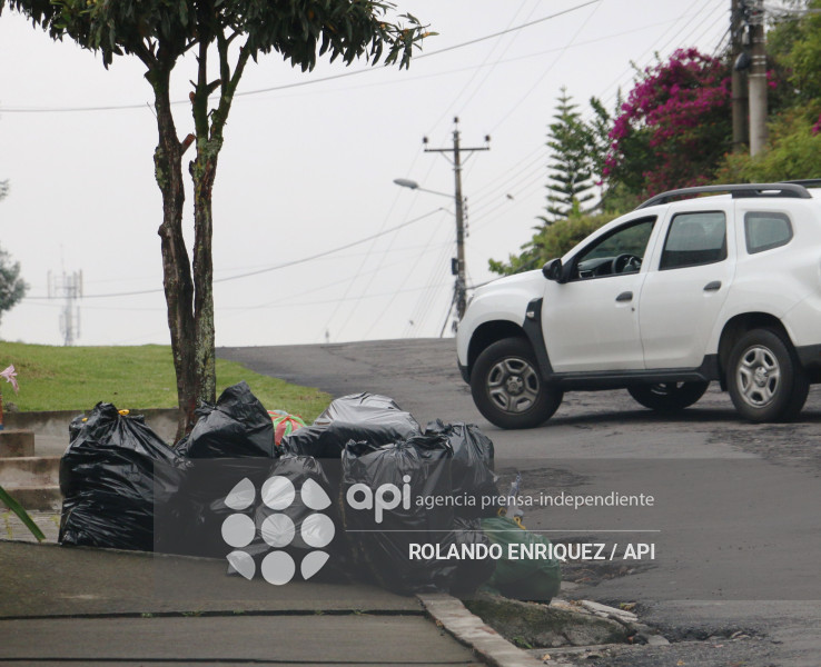 BASURA Y RECOLECCION QUITO
