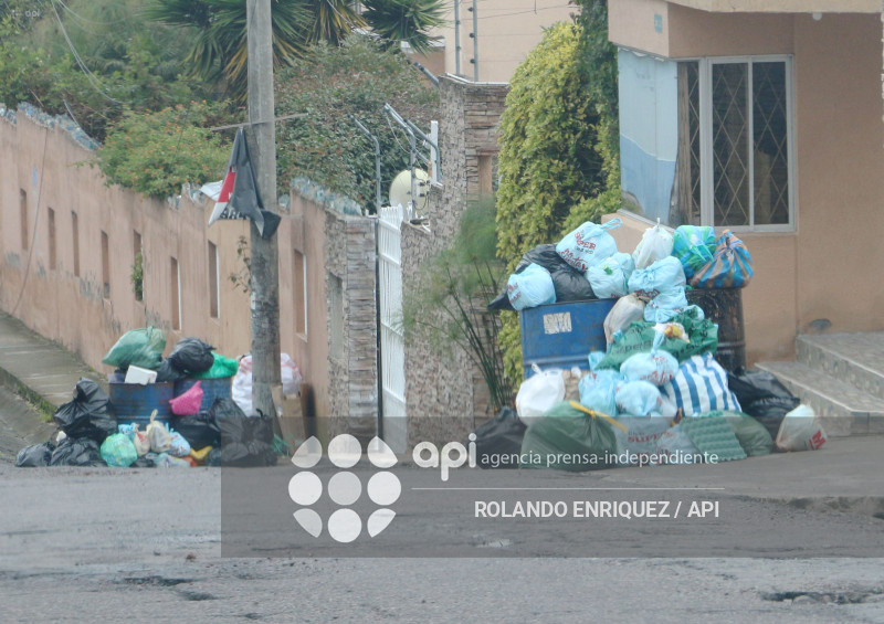 BASURA Y RECOLECCION QUITO
