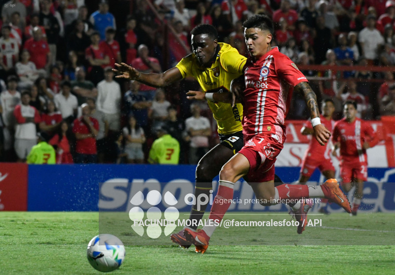 FBL CONMEBOL LIBERTADORES ARGENTINO JUNIORS VS BARCELONA