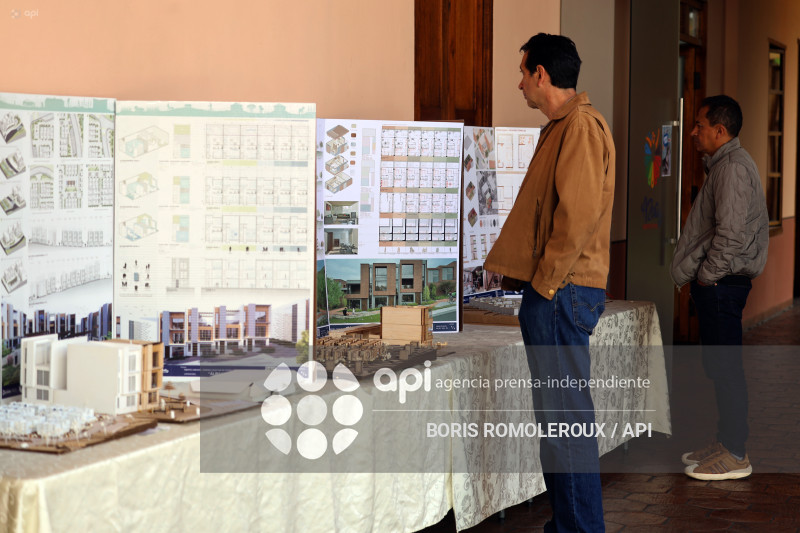 CUENCA-ENTREGA ANTEPROYECTO ACADEMICO-VIVIENDA-BAÑOS