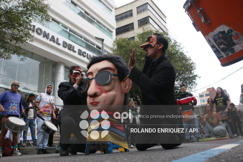 MARCHA CONTRA LEY MINERA