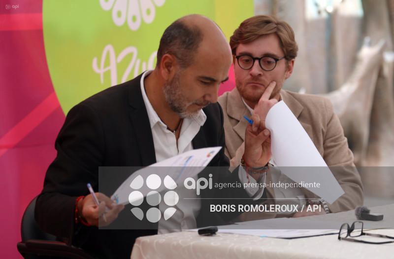 CUENCA-ENTREGA ANTEPROYECTO ACADEMICO-VIVIENDA-BAÑOS