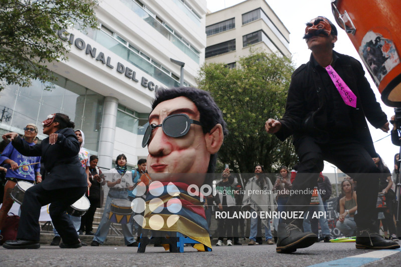 MARCHA CONTRA LEY MINERA