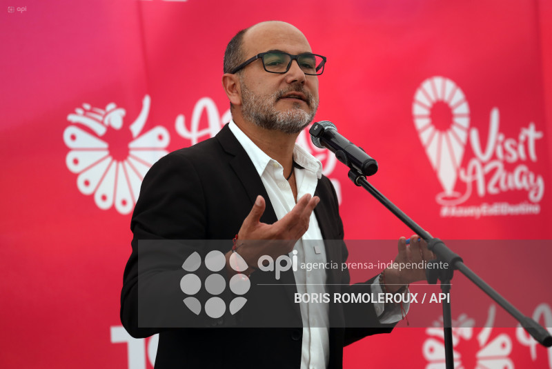 CUENCA-PREFECTO AZUAY-CRISTOBAL LLORET