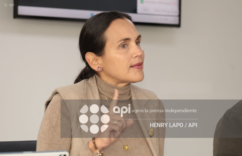 MIN AMBIENTE INES MANZANO