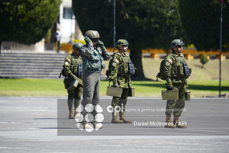 EJERCITO ECUATORIANO NOBOA GRAN CRUZ
