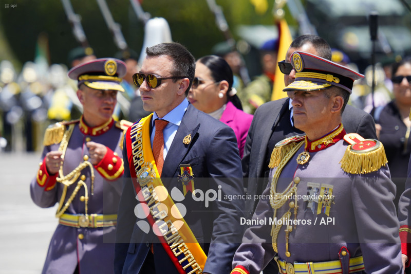 EJERCITO ECUATORIANO NOBOA GRAN CRUZ