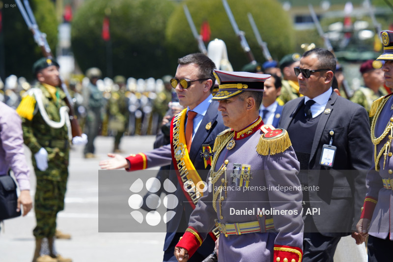 EJERCITO ECUATORIANO NOBOA GRAN CRUZ