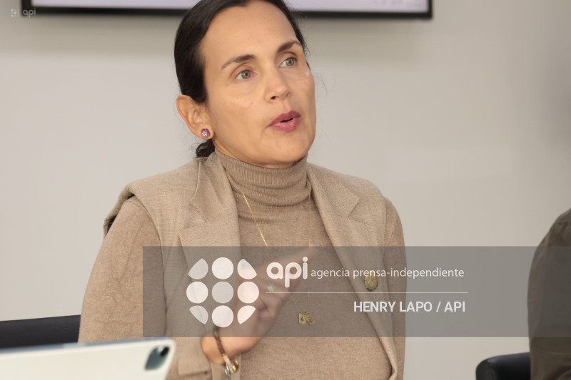 MIN AMBIENTE INES MANZANO