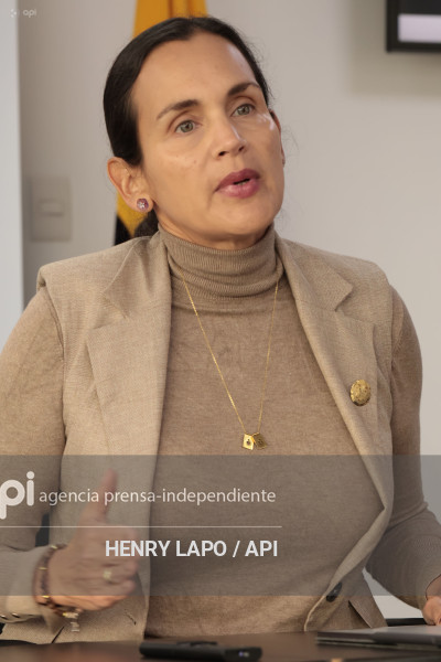 MIN AMBIENTE INES MANZANO