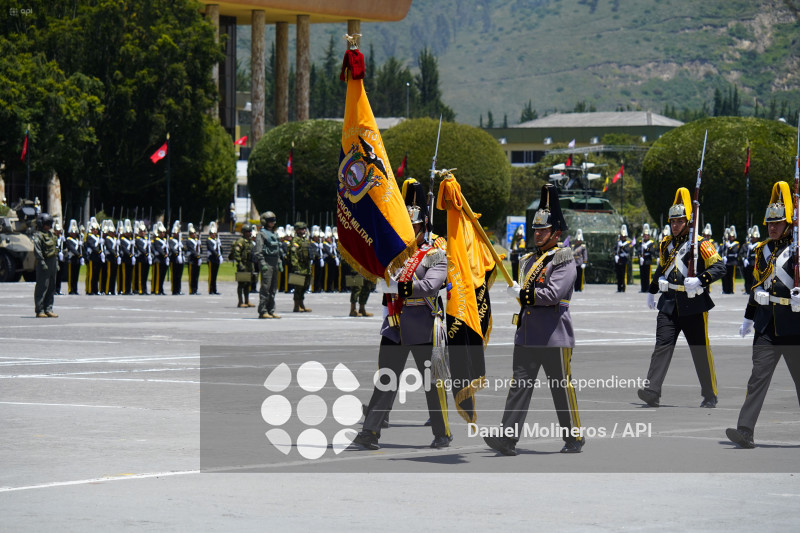 EJERCITO ECUATORIANO NOBOA GRAN CRUZ