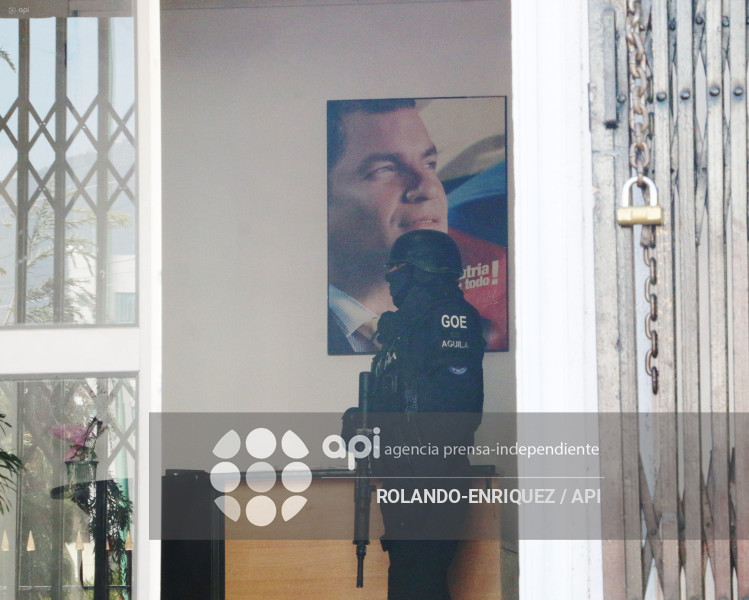 ALLANAMIENTO SEDE REVOLUCION CIUDADANA