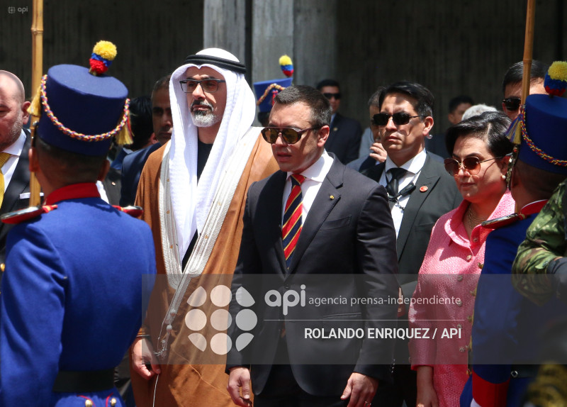 OFRENDA FLORAL PRINCIPE DE ABU DABI