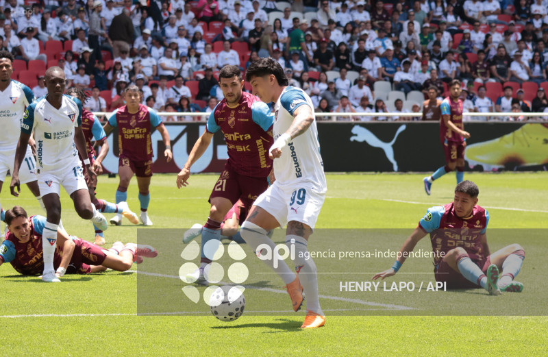 FBL LIGAECUABET LIGA Q VS MACARA