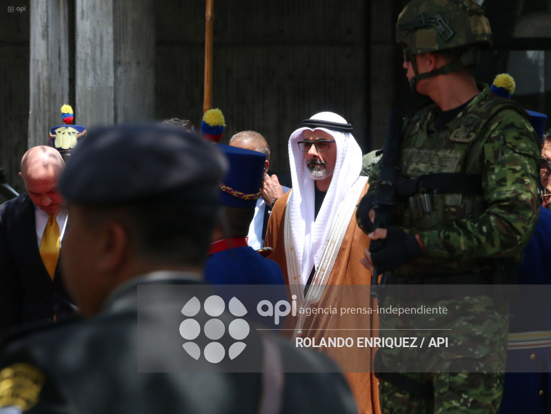 OFRENDA FLORAL PRINCIPE DE ABU DABI