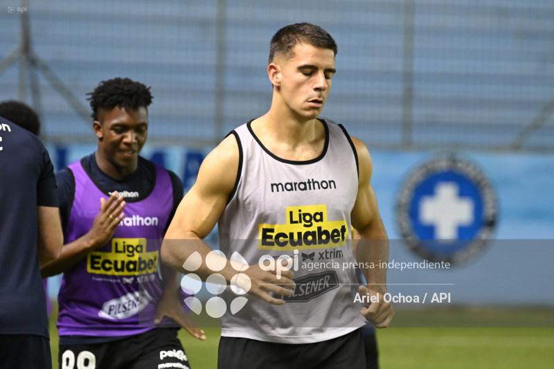 FBL-LIGA ECUABET-MANTA-IDV