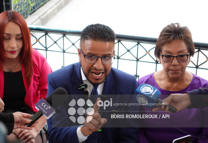CXUENCA-CASO ROSA TORRES-CONTRA ALCALDE CUENCA