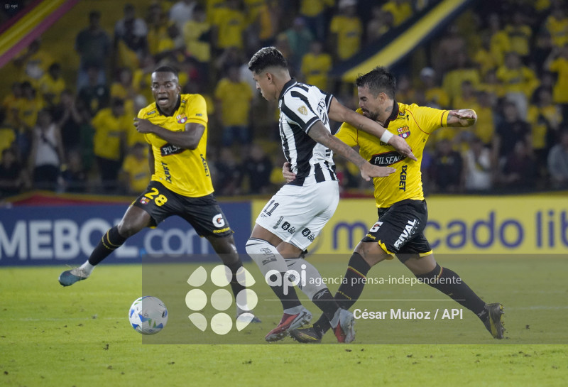 FBL-LIBERTADORES-BARCELONA-BOTAFOGO