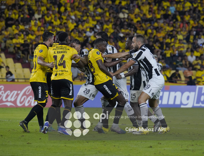 FBL-LIBERTADORES-BARCELONA-BOTAFOGO