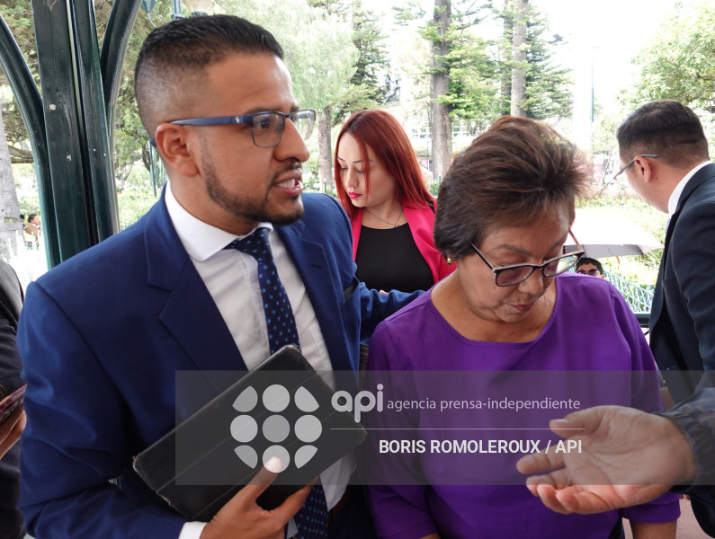 CXUENCA-CASO ROSA TORRES-CONTRA ALCALDE CUENCA