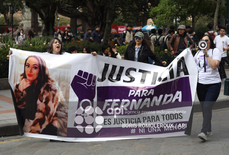 CUENCA-PLANTON POR MARIA FERNANDA