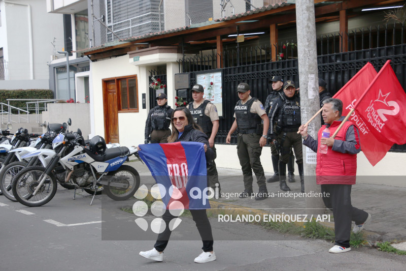 GRUPOS SOCIALES APOYO  A EMBAJADA DE CUBA