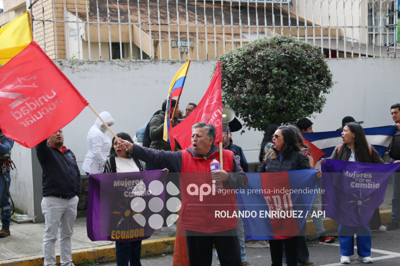 GRUPOS SOCIALES APOYO  A EMBAJADA DE CUBA