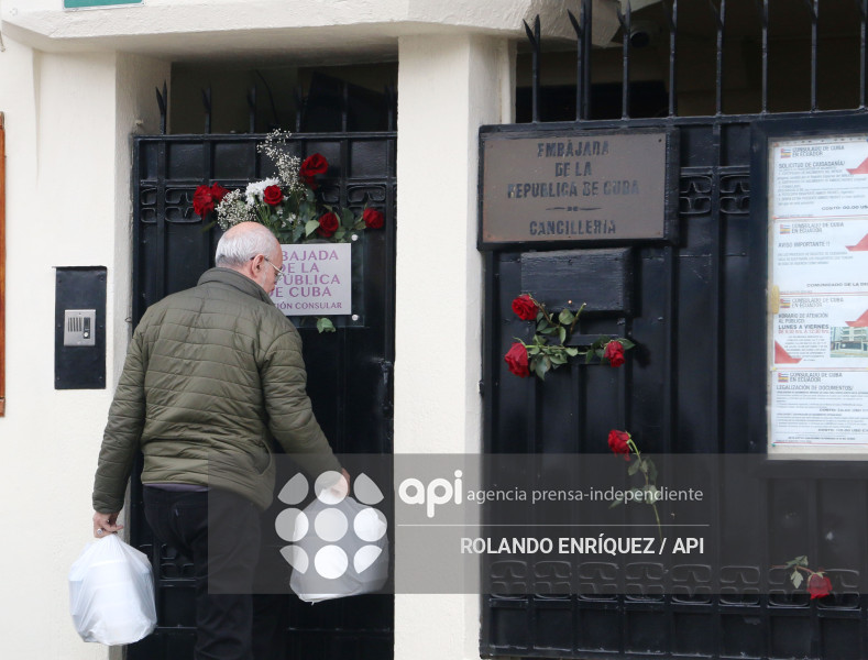 AMBIENTE EMBAJADA DE CUBA