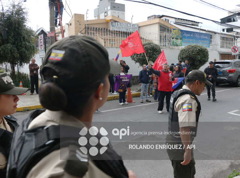 GRUPOS SOCIALES APOYO  A EMBAJADA DE CUBA
